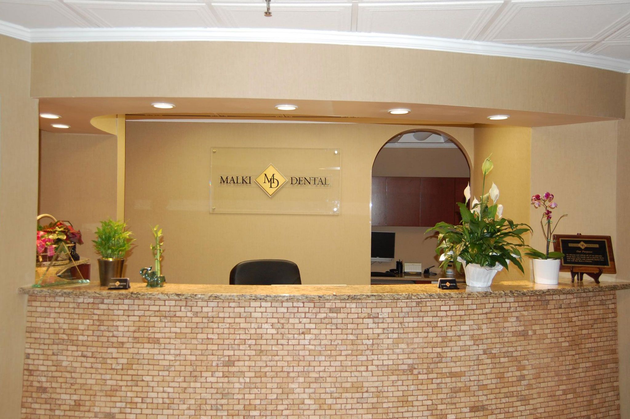 Front desk at Malki Dental